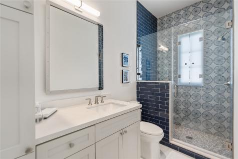 2409 E Seaside Drive Galveston TX 77550