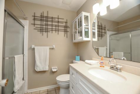 1809 Lazy Creek Lane Pearland TX 77581