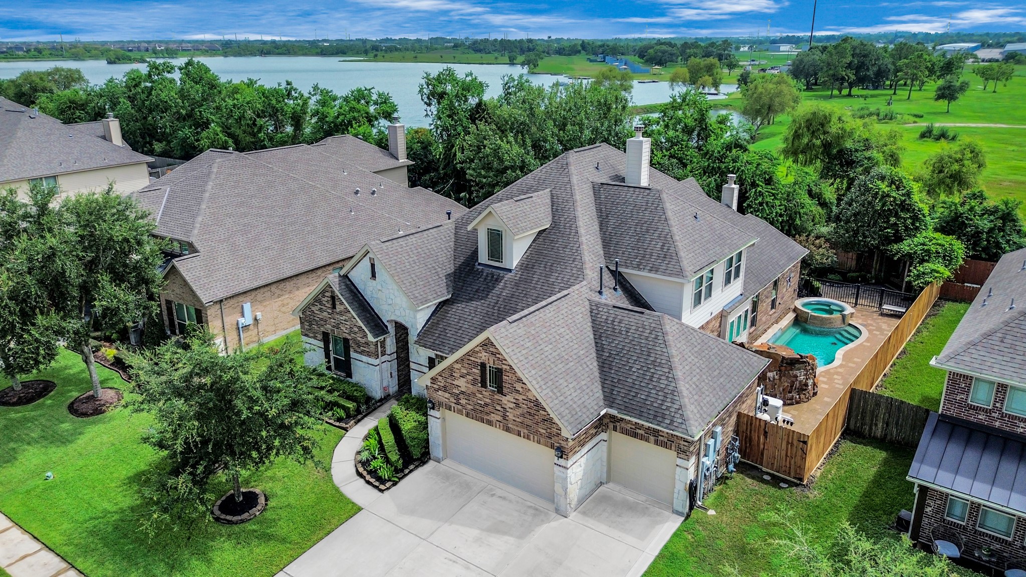 2934 Hawkins Creek Lane League City TX 77573