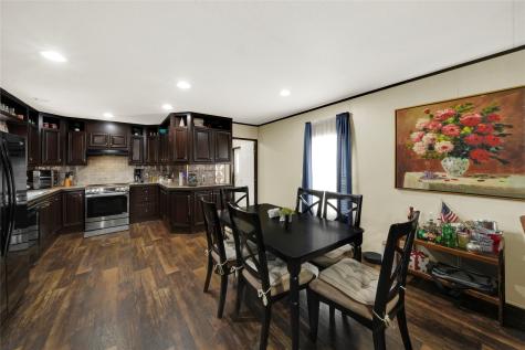211 Crockett Trace Drive Conroe TX 77303