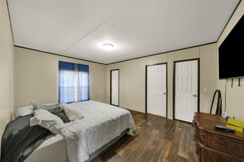 211 Crockett Trace Drive Conroe TX 77303