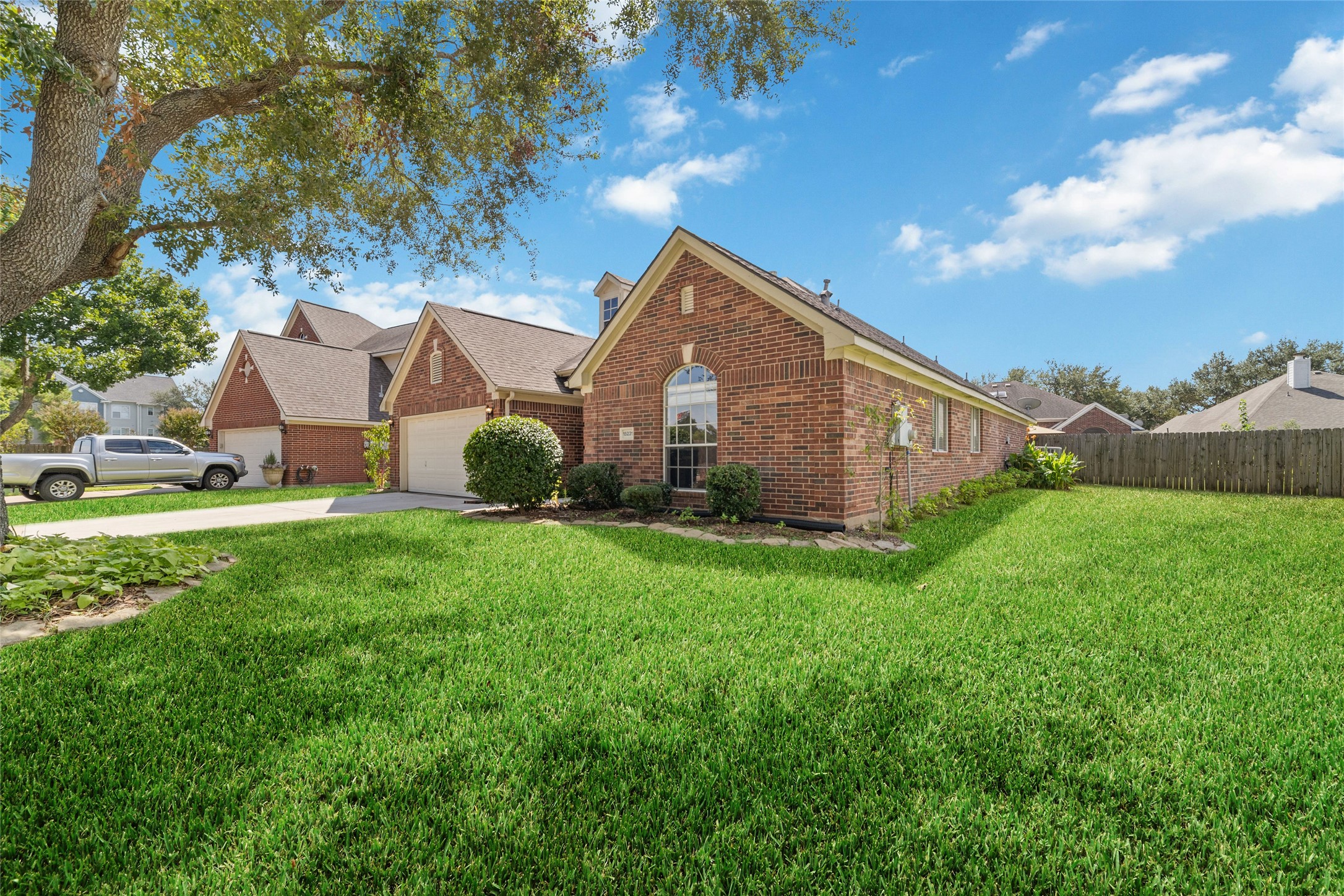 15231 Bridge Oak Lane Sugar Land TX 77498