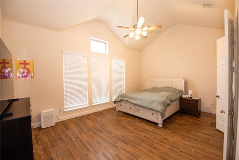 19211 Belmont Stakes Way Tomball TX 77377