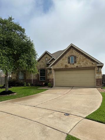 1530 Cross Stone Court Houston TX 77089