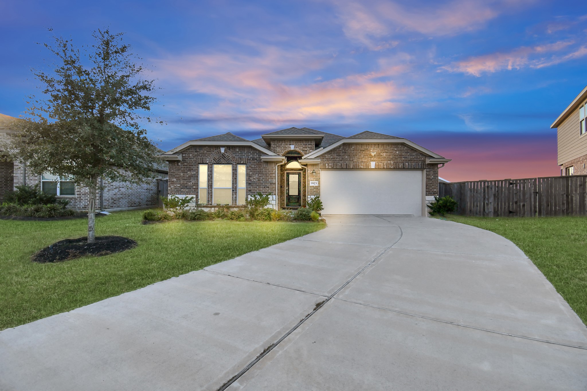 9923 Willow Crown Lane Richmond TX 77406