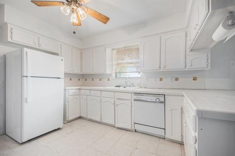 6618 Heron Lane Pearland TX 77584