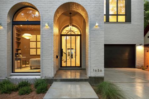 1656 Banks Street Houston TX 77006