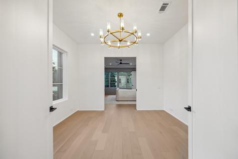 1656 Banks Street Houston TX 77006