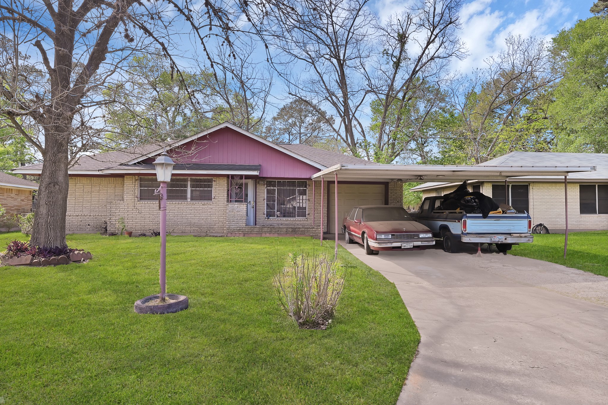 10423 Royal Oaks Drive Houston TX 77016