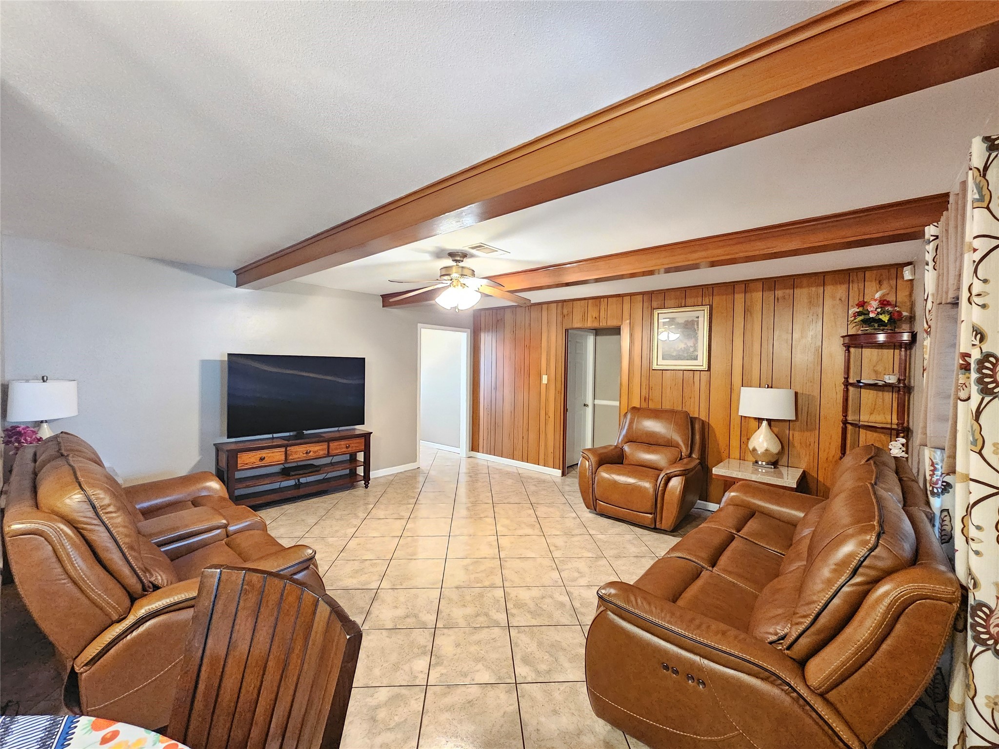 8827 Grape Street Houston TX 77036