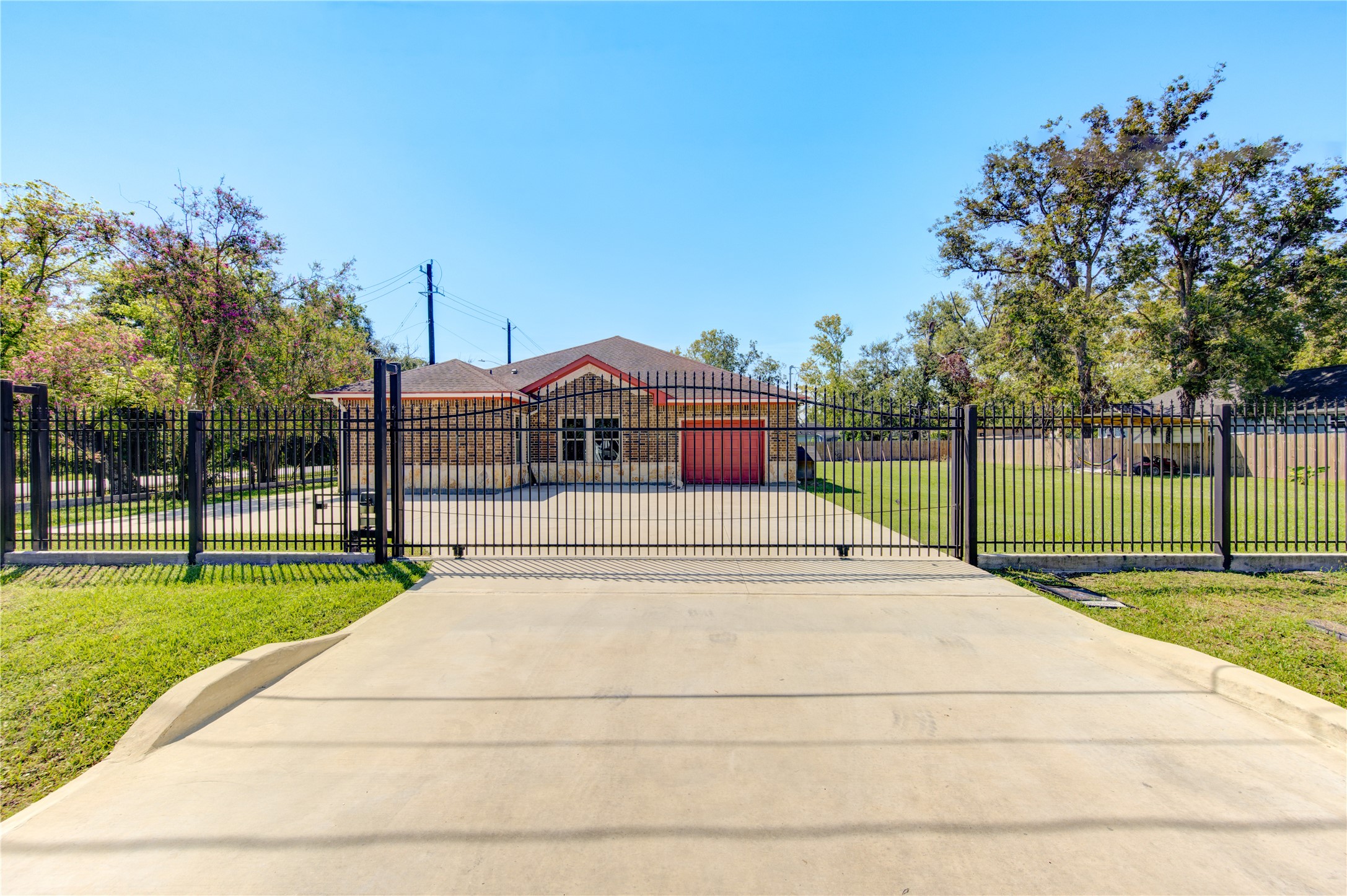 7450 Springdale Street Houston TX 77028