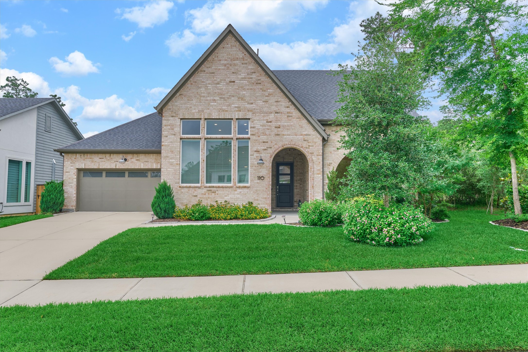 110 S Ocotillo Ridge Montgomery TX 77316