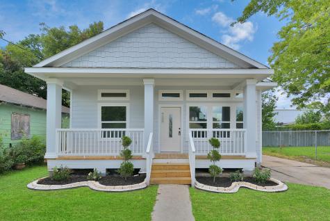 1210 Bigelow Street Houston TX 77009