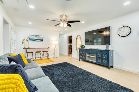 105 Marlin Avenue Galveston TX 77550