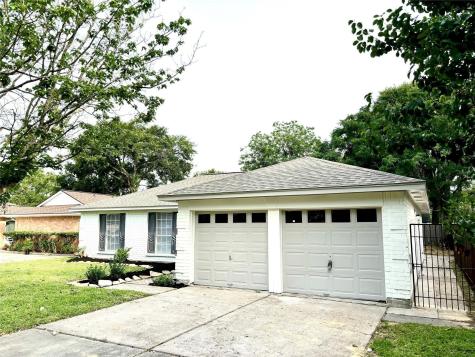 10015 Rustic Gate Road La Porte TX 77571
