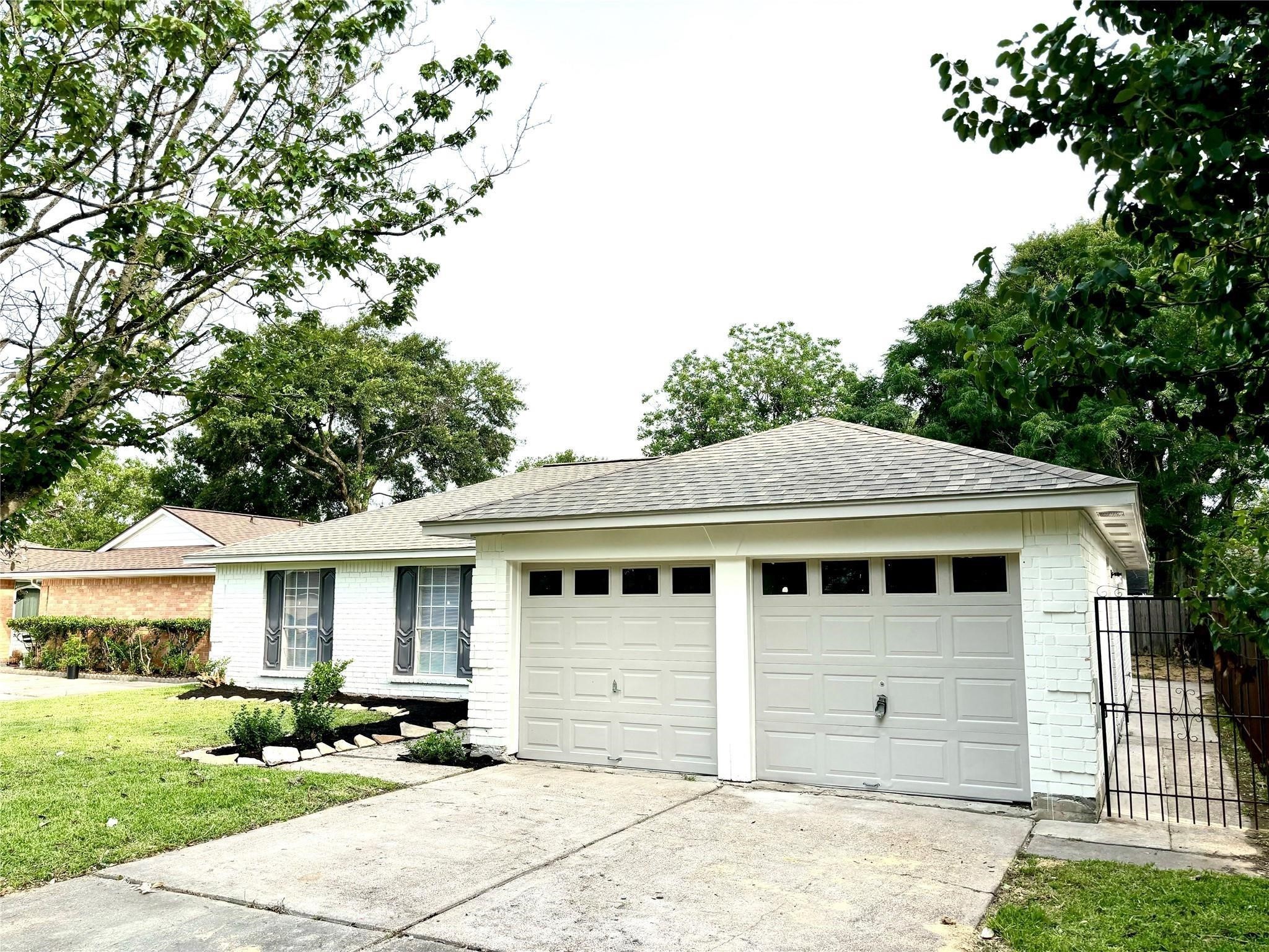 10015 Rustic Gate Road La Porte TX 77571