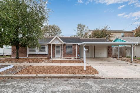 4819 Avenue R Galveston TX 77551