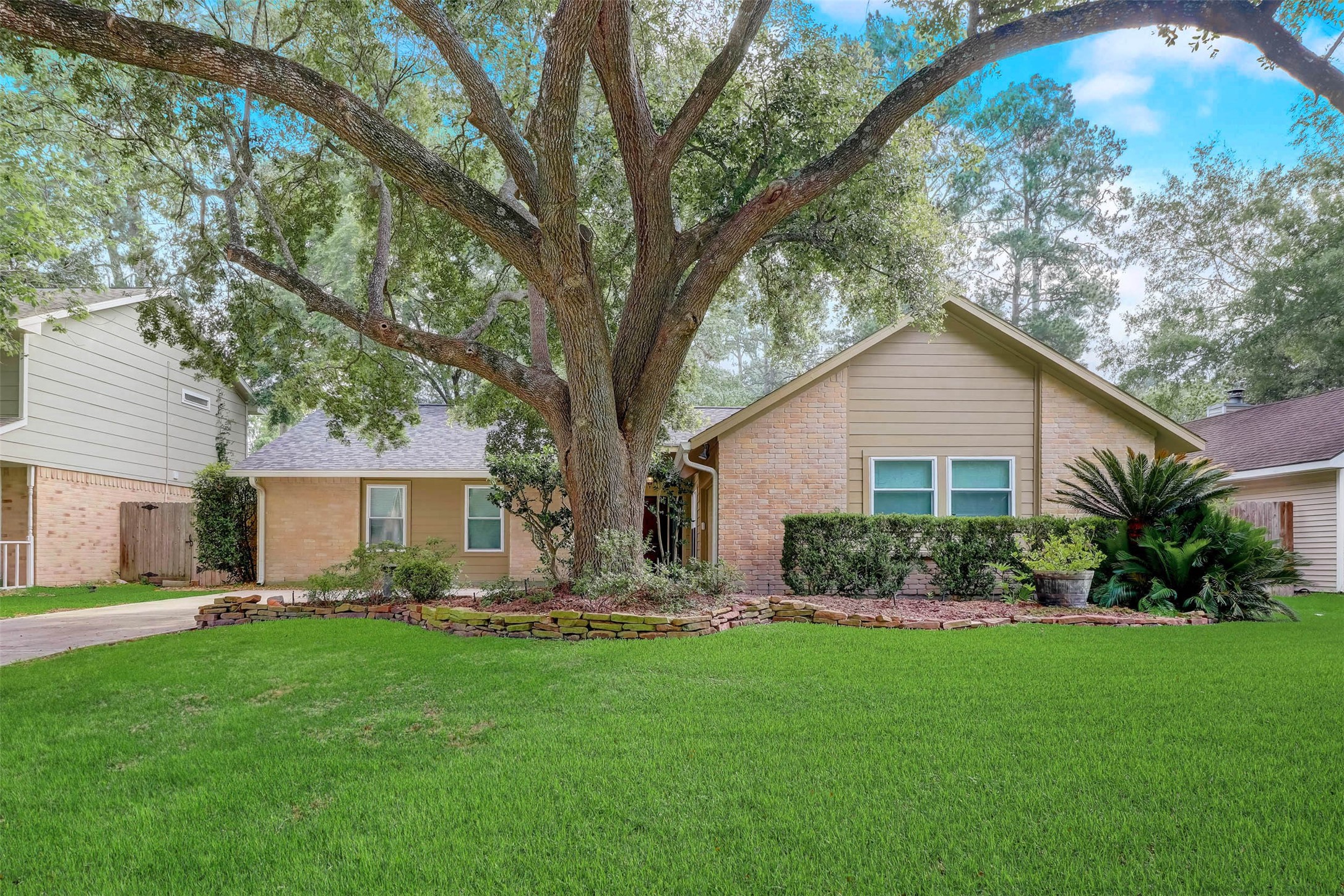 5218 Shady Gardens Drive Kingwood TX 77339