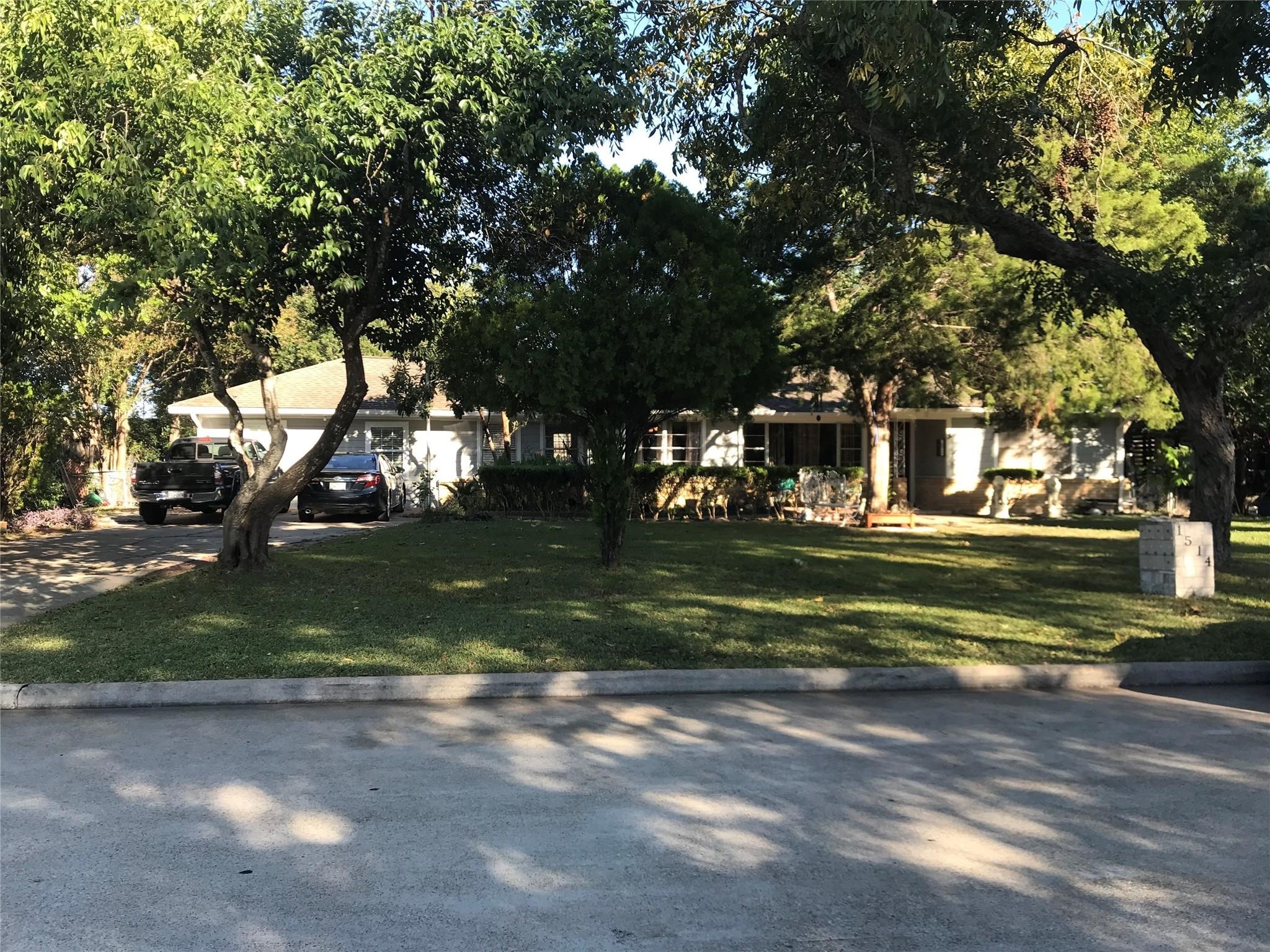 1514 Freedonia Drive Houston TX 77055