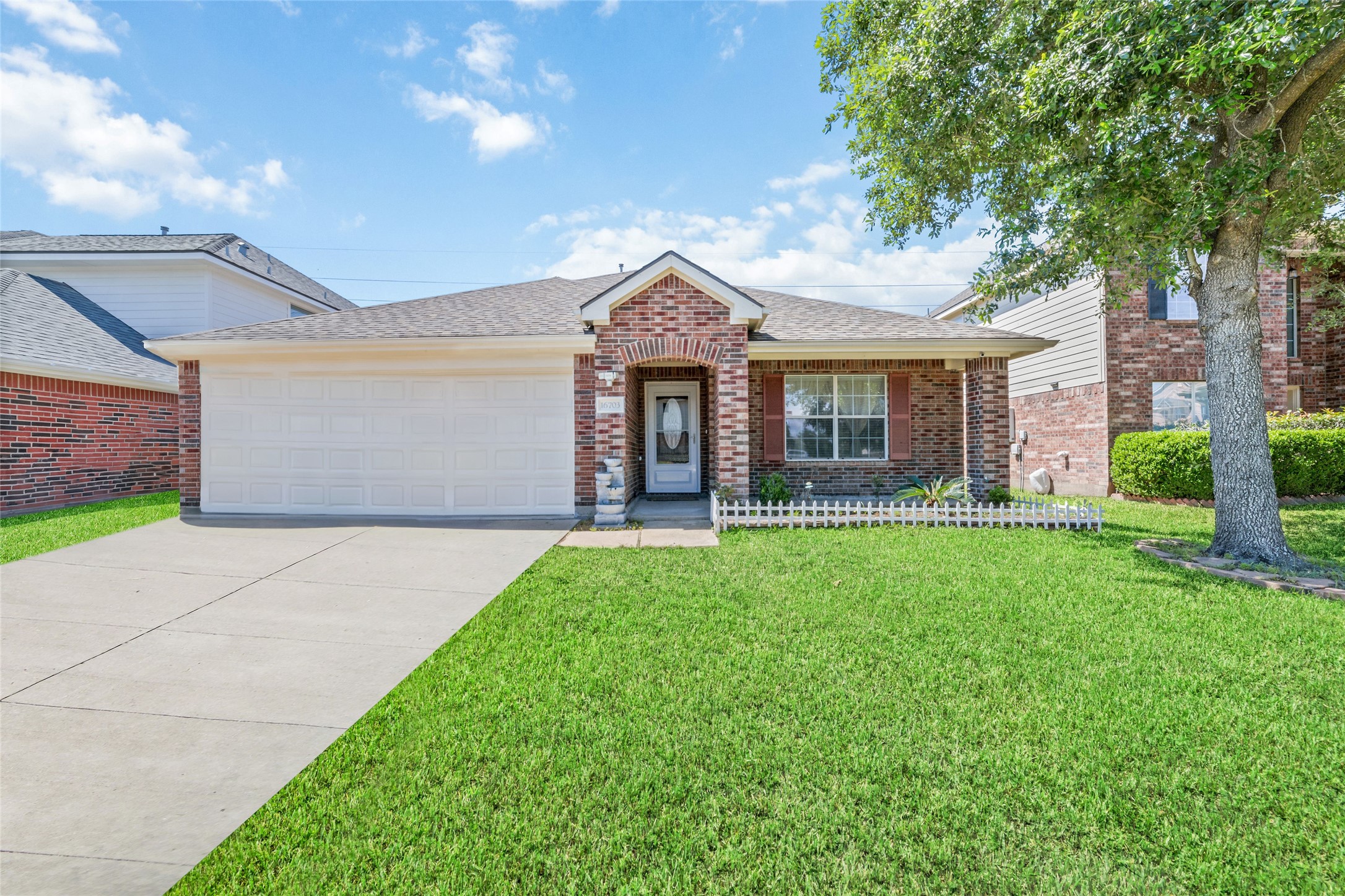 16703 Great Oaks Hollow Drive Houston TX 77083