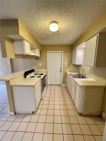 1510 N Avenue Q Freeport TX 77541