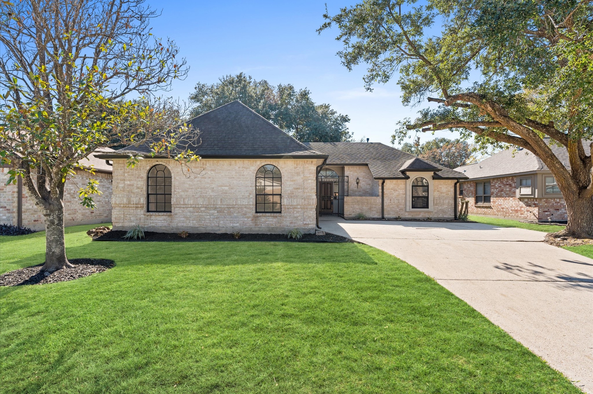 6215 Woodland Forest Drive Houston TX 77088