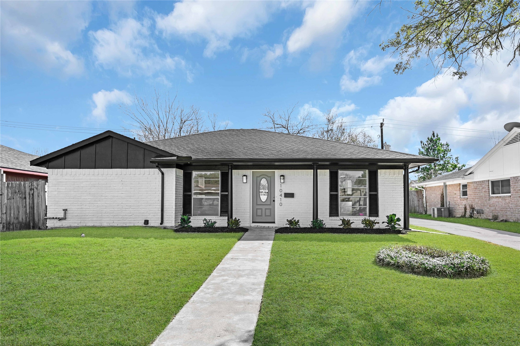 10410 Sagedowne Lane Houston TX 77089
