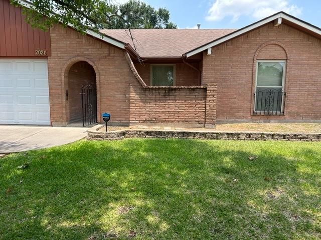 2020 Williamsburg Court N League City TX 77573