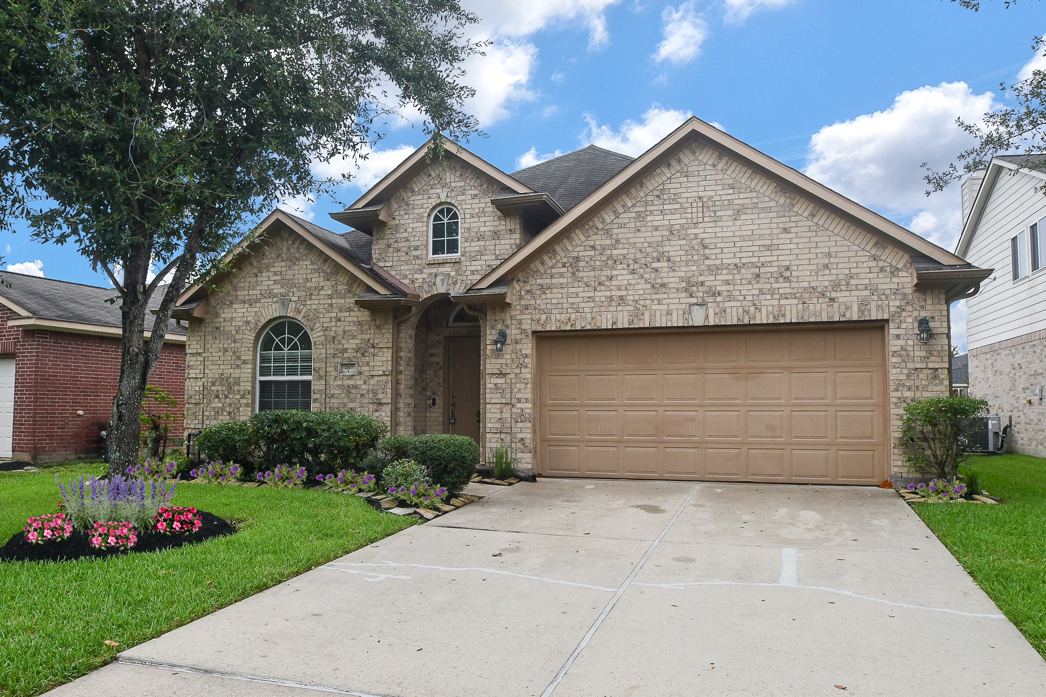 2607 Golden Creek Lane Pearland TX 77584