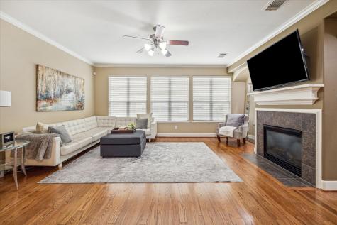 6026 Truro Street Houston TX 77007