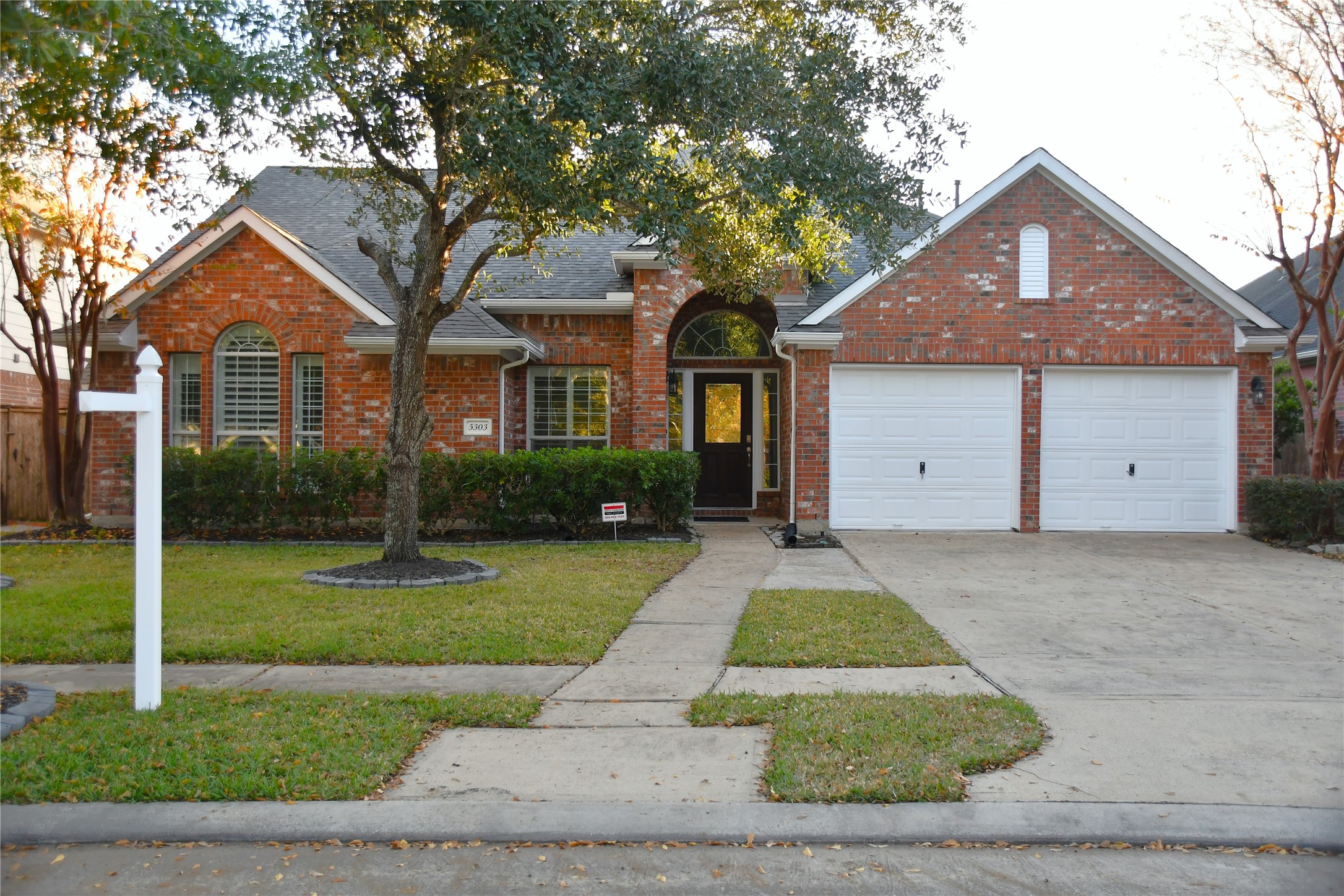 5303 Lacey Oak Meadow Drive Katy TX 77494
