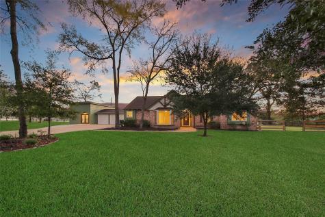 31602 Pin Oak Street Magnolia TX 77355