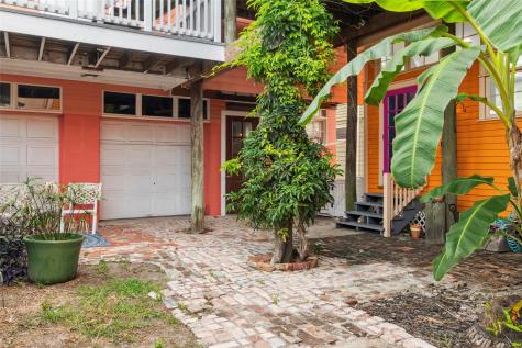 2122 Avenue K Galveston TX 77550