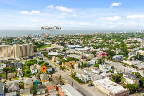 2122 Avenue K Galveston TX 77550