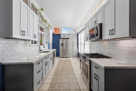 2122 Avenue K Galveston TX 77550