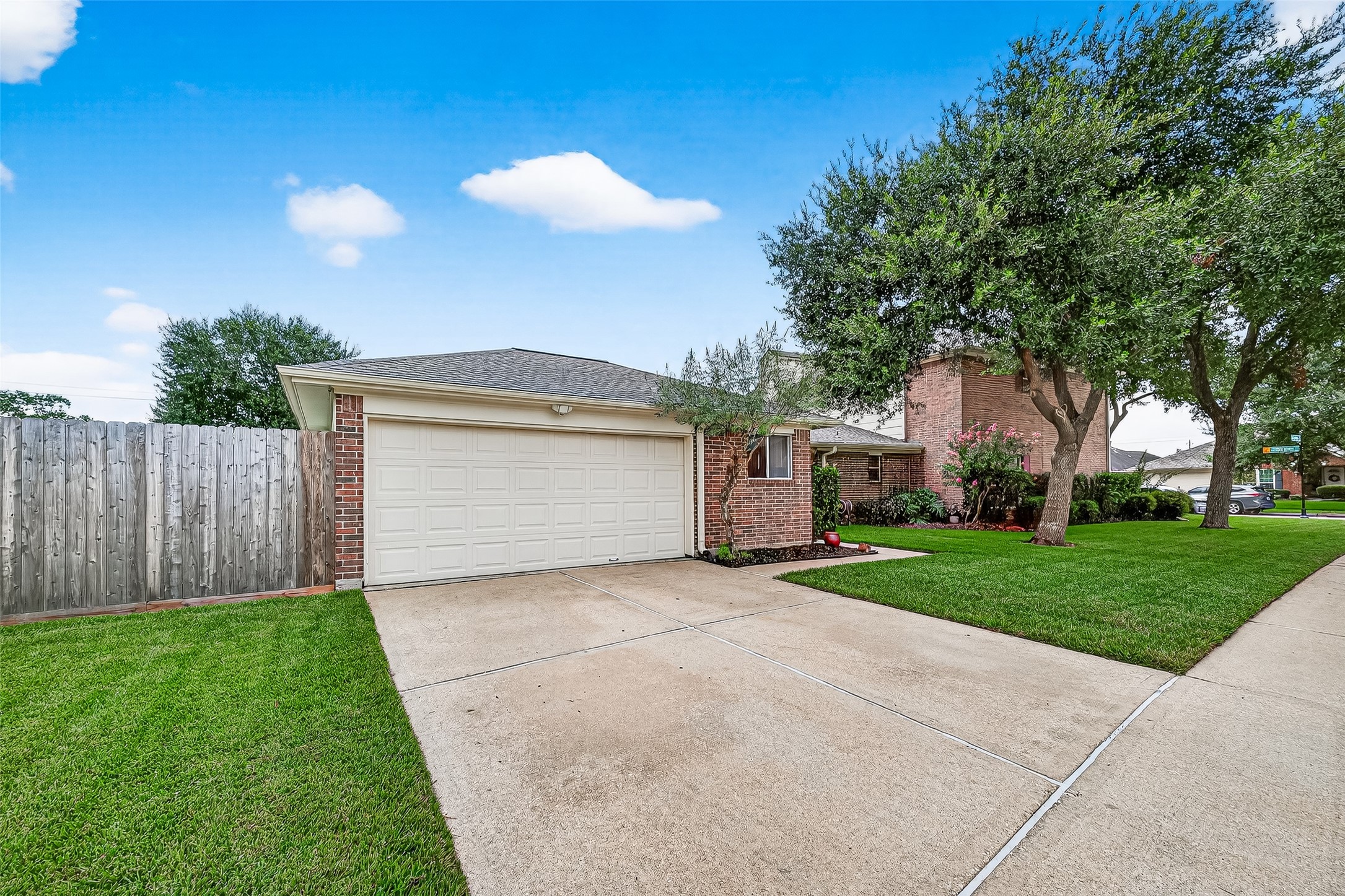 101 Summer Winds Drive La Porte TX 77571
