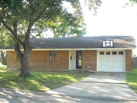 3219 Myatt Lane El Campo TX 77437