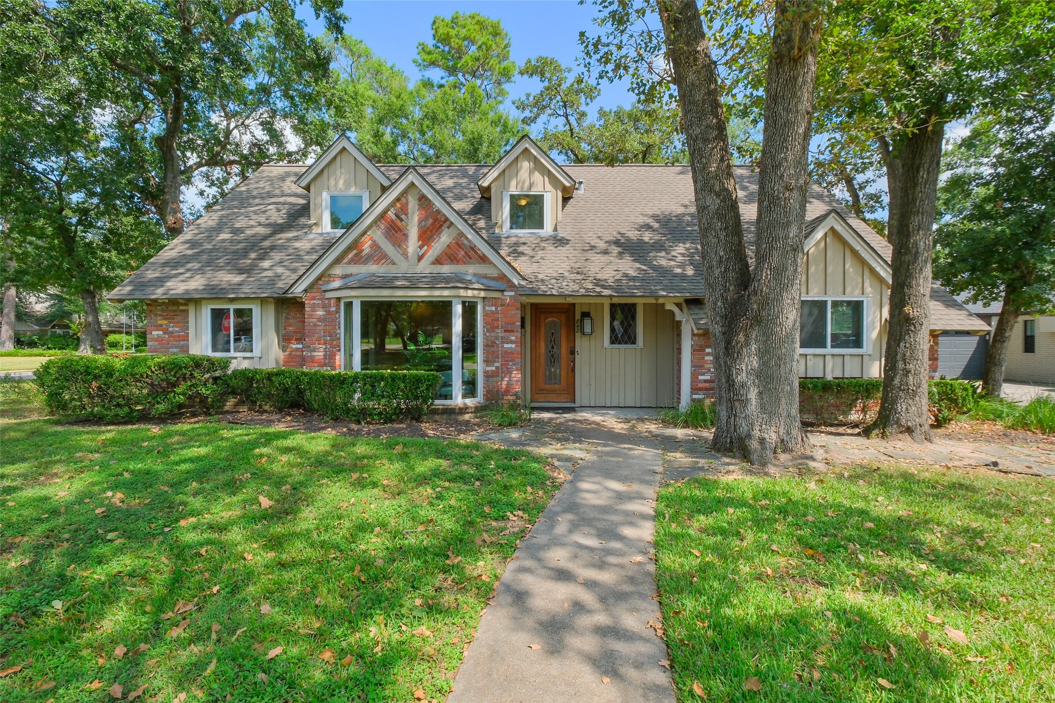 842 Saint Francis Lane Houston TX 77079