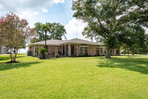 13310 Bay Place Beach City TX 77523
