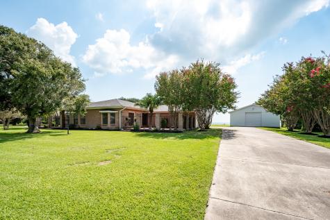 13310 Bay Place Beach City TX 77523
