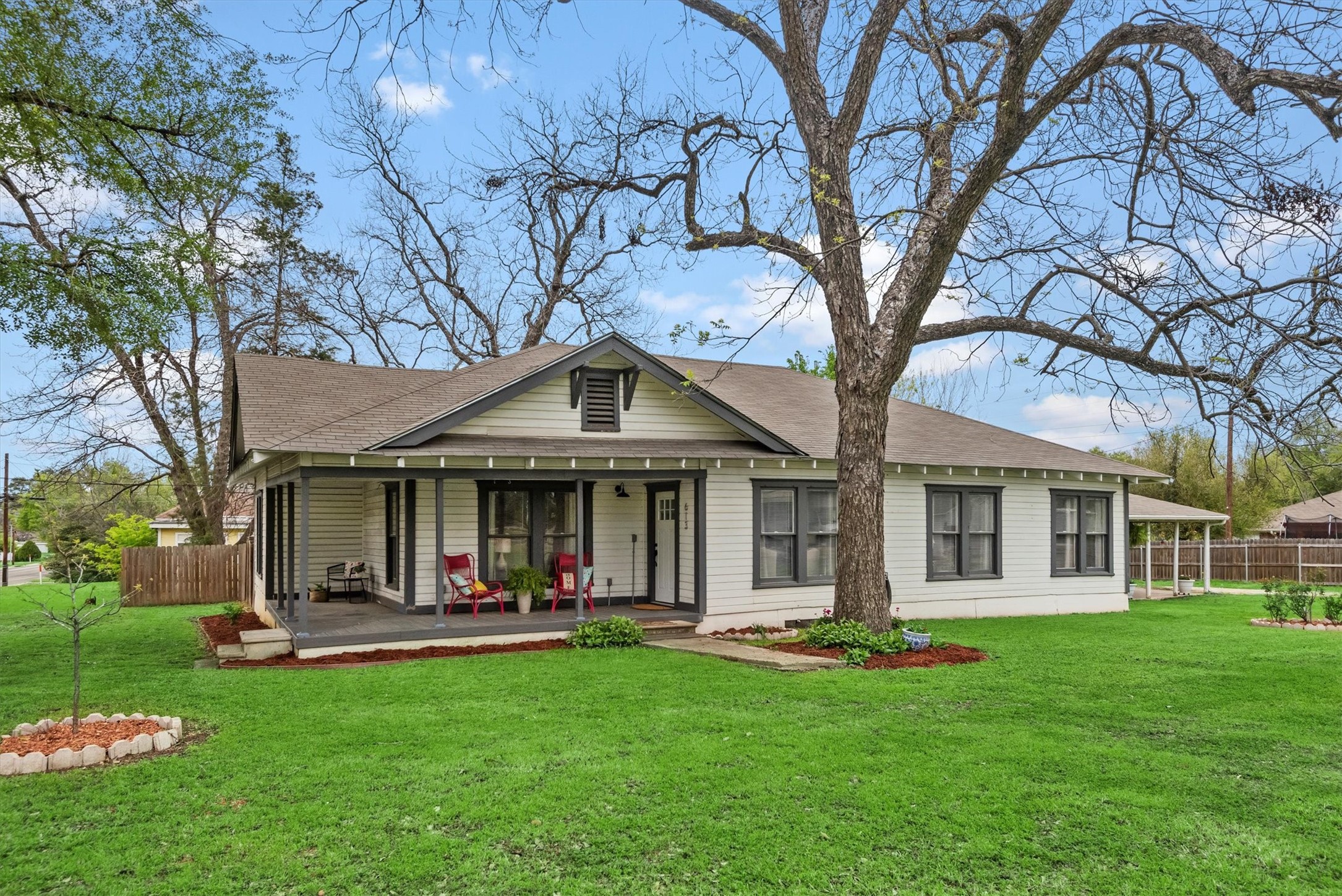 613 Bremond Street Franklin TX 77856