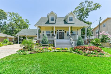 4433 Shady Lake Drive Seabrook TX 77586