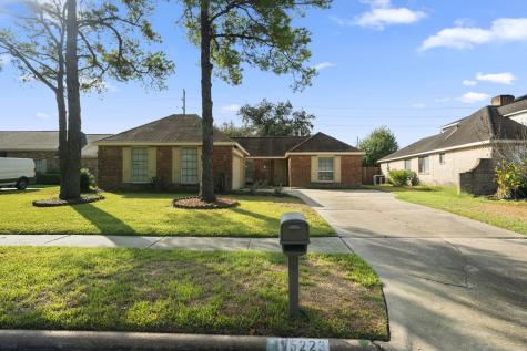 15223 Rio Plaza Drive Houston TX 77083