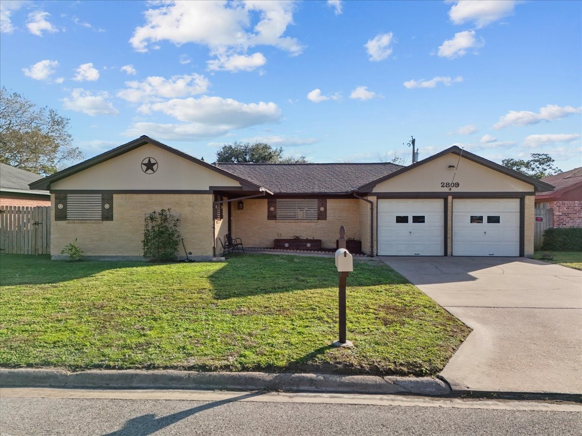 2809 Fairfield Avenue Texas City TX 77590