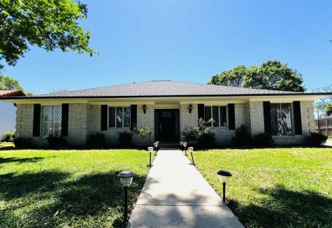 2710 Revere Drive Pasadena TX 77502