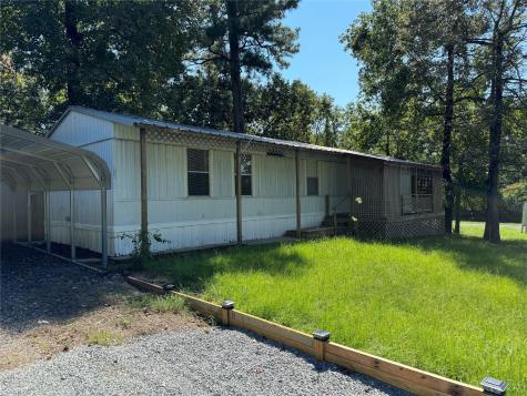 122 Uvalde Onalaska TX 77360