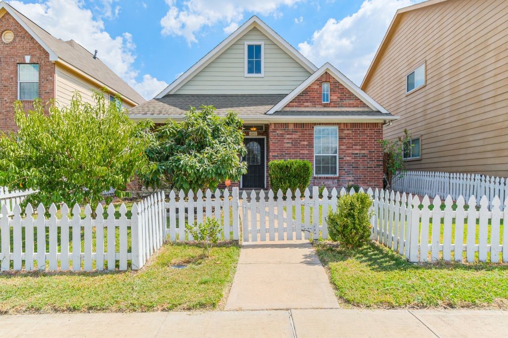 7211 Golden Star Drive Houston TX 77083