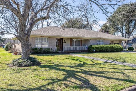 101 Forrest Street Baytown TX 77520