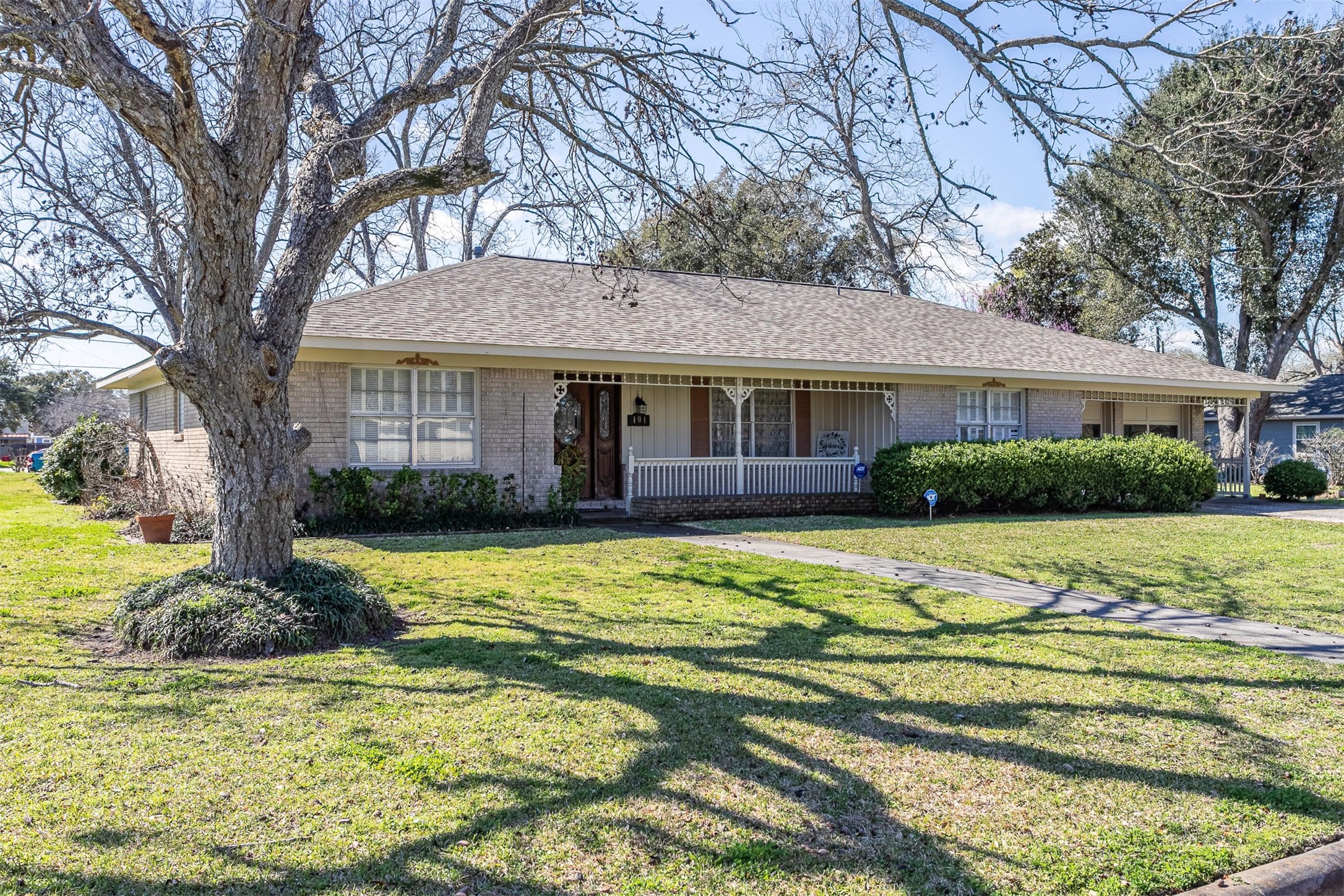 101 Forrest Street Baytown TX 77520