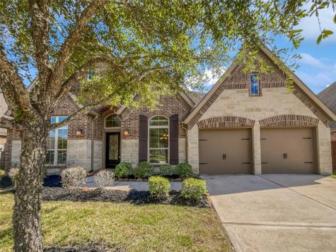 1825 Emerald Trace Lane Pearland TX 77584